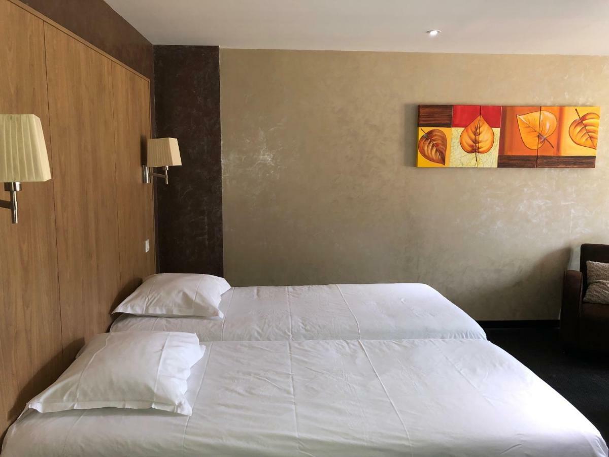 Logis L'Hotel D'Arc Arc-sur-Tille Zewnętrze zdjęcie