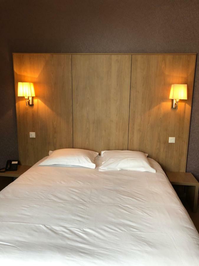 Logis L'Hotel D'Arc Arc-sur-Tille Zewnętrze zdjęcie