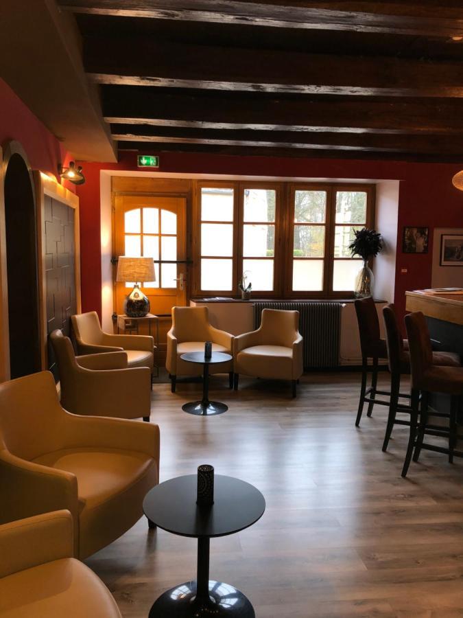 Logis L'Hotel D'Arc Arc-sur-Tille Zewnętrze zdjęcie